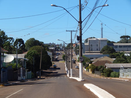 A fim de valorizar o comércio local, é lançada campanha 'Comprar em Erebango é Legal'