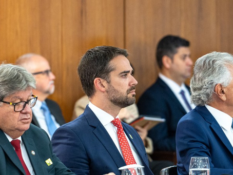 Leite cobra compensação por perdas de ICMS e apresenta obras prioritárias ao presidente Lula