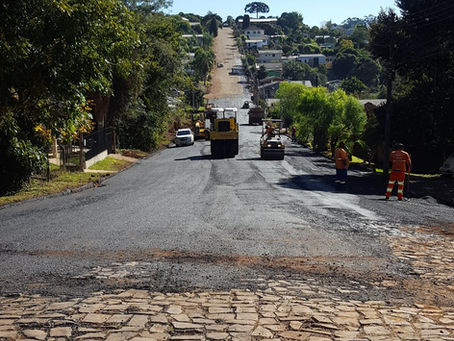 Começa asfaltamento de cerca de 3 km de ruas em Estação