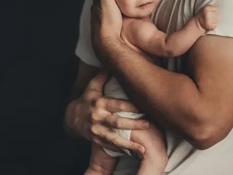 Nova lei da licença-paternidade amplia prazo para 20 dias e inclui MEIs e autônomos