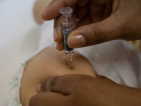 Sarampo, rubéola e pólio estão entre as doenças evitáveis com a vacinação de crianças no RS