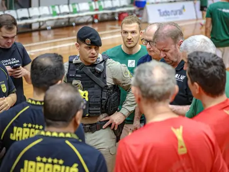 Semifinal da LNF entre Atlântico e Jaraguá é transferida para domingo (30) após granizo danificar ginásio