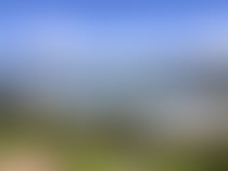 湖のほとり、秋のはじまりに