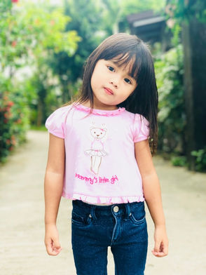 Mommy's little girl, Keytniss Kavaghna Oh na na!