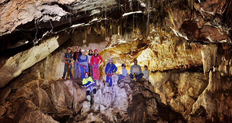 Gruta da Figueira Brava