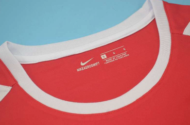 Thumbnail: Arsenal 03/04 Retro Home Jersey