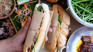 Hidden Food Gems in Hanoi: Ultimate Hanoi Food Tour for Beginners