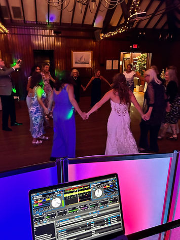 Best Wedding DJ in RI