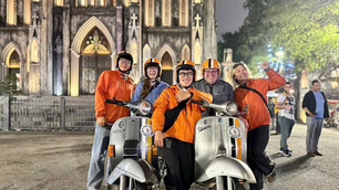 Vespa Tour Hanoi Night: Explore the City's Evening Magic