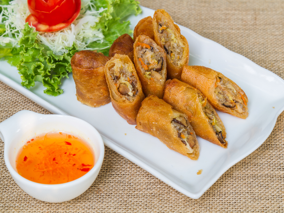 Nem Ran (Fried Spring Rolls): Crispy Perfection in Every Bite