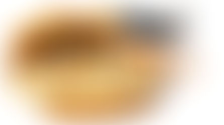 A watercolor-style artistic illustration of fluffy Japanese steamed rice inside a traditional wooden serving container (ohitsu) with the lid partially open.