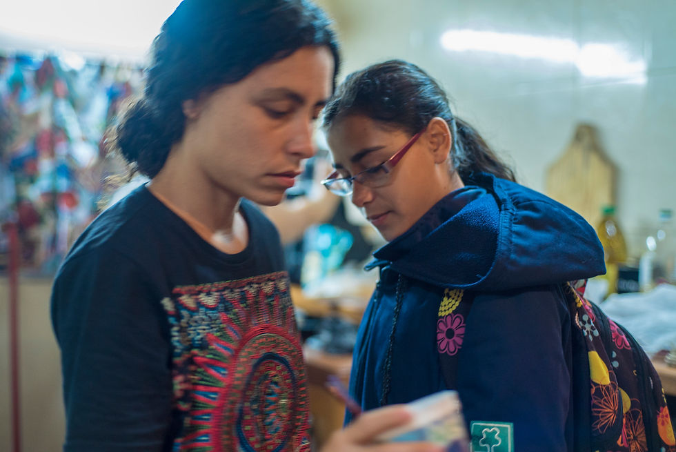 Aprontando la salida a la escuela