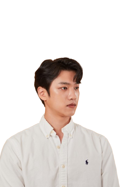 블러_20220817_언일전자_모델컷_00392-웨이브펌-removebg-preview.png