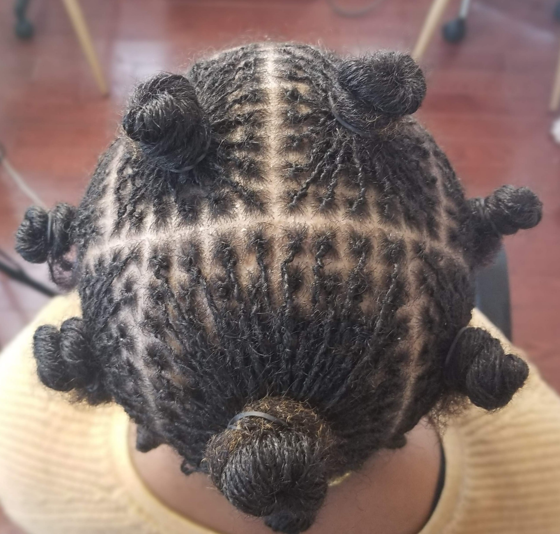 NELLY'S HAIR BOUTIQUE - Business Photo