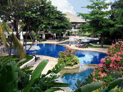 Lagoon Pool and Landscaping