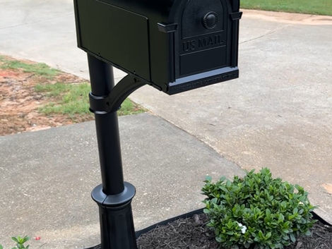 DIY Mailbox Refresh: Easy Steps to Give Your Curb Appeal a Boost