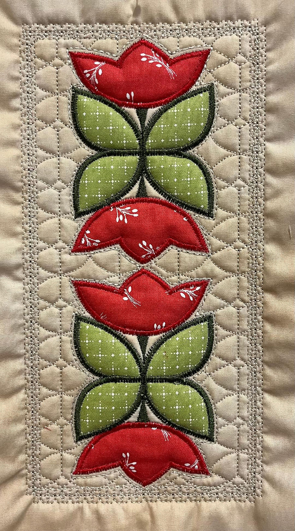 Thumbnail: Dutch Girl Tulip Quilt