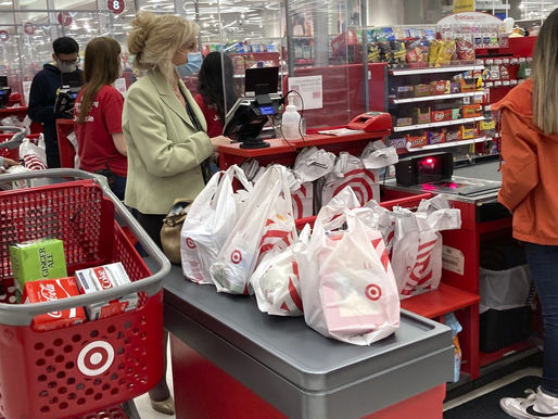 Target, Kroger等零售商根據CDC指導方針更新口罩政策