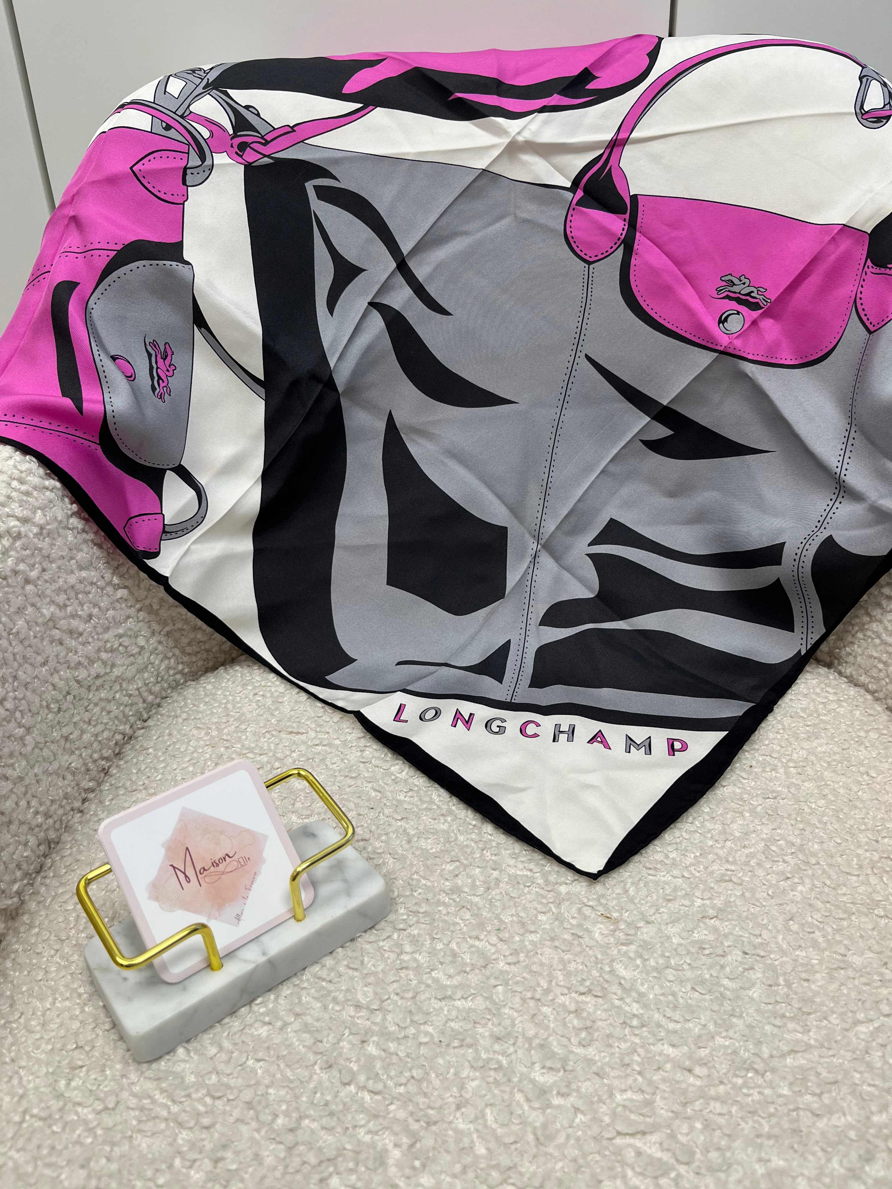 Carré de soie Longchamp