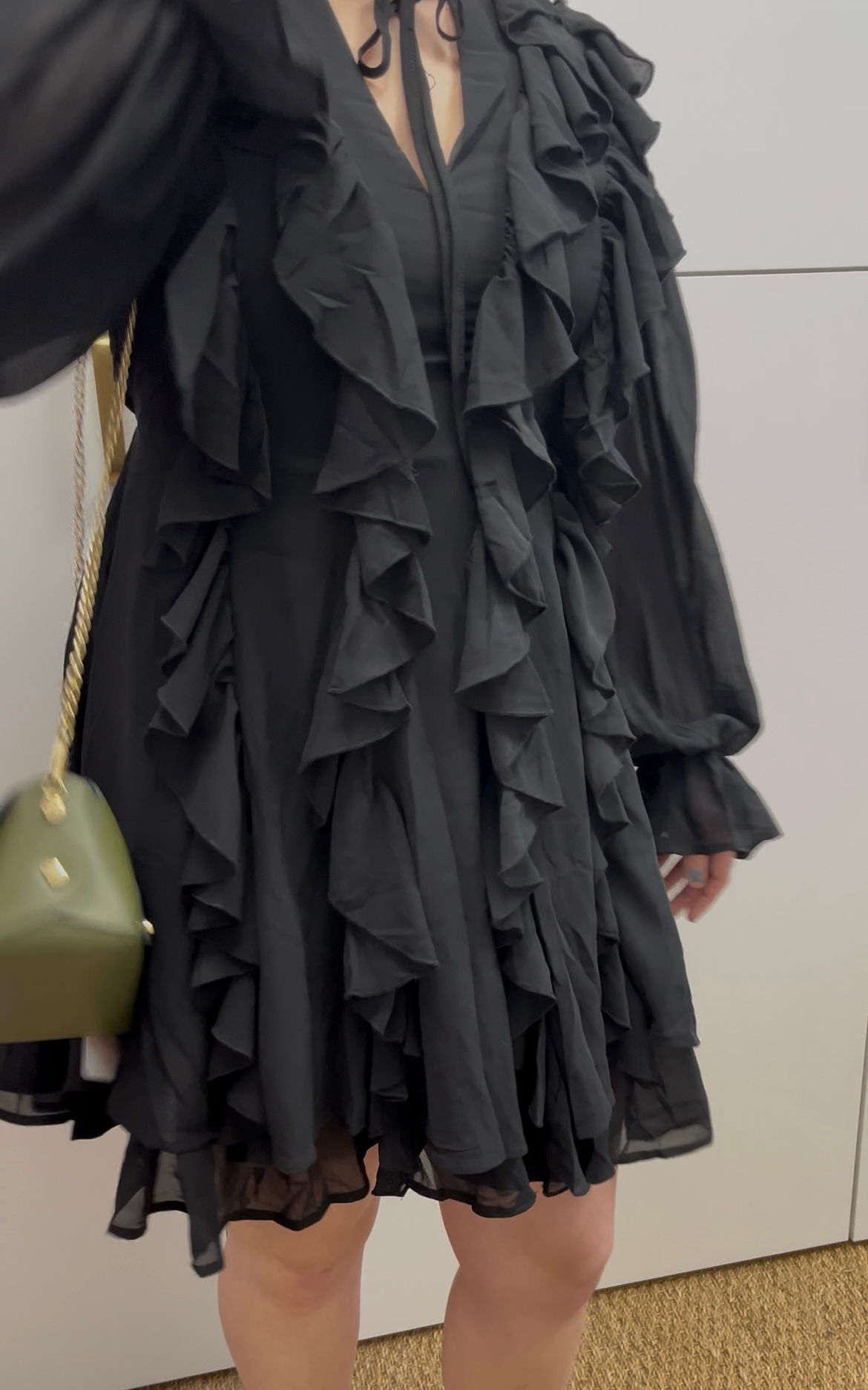 Robe Courte Volantée