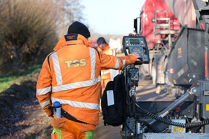 asphalt-bau-mitarbeiter