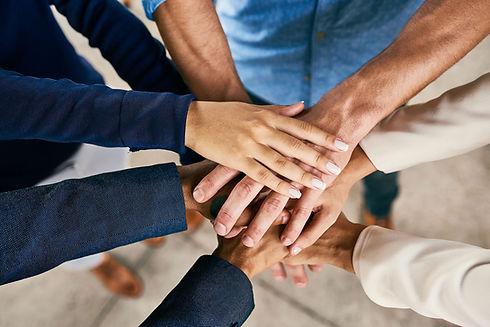 haende-zusammen-fuer-zusammenarbeit