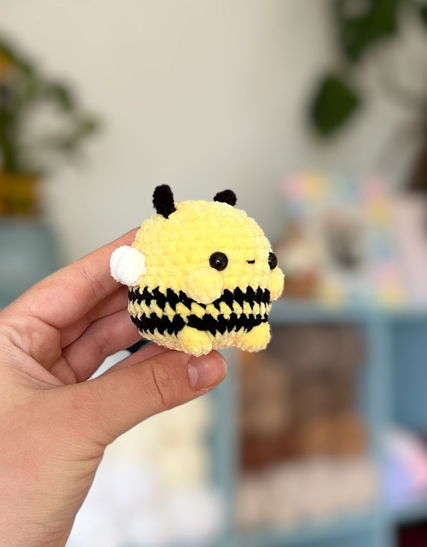 Thumbnail: NOW SEW Chubby Bee - PDF ONLY