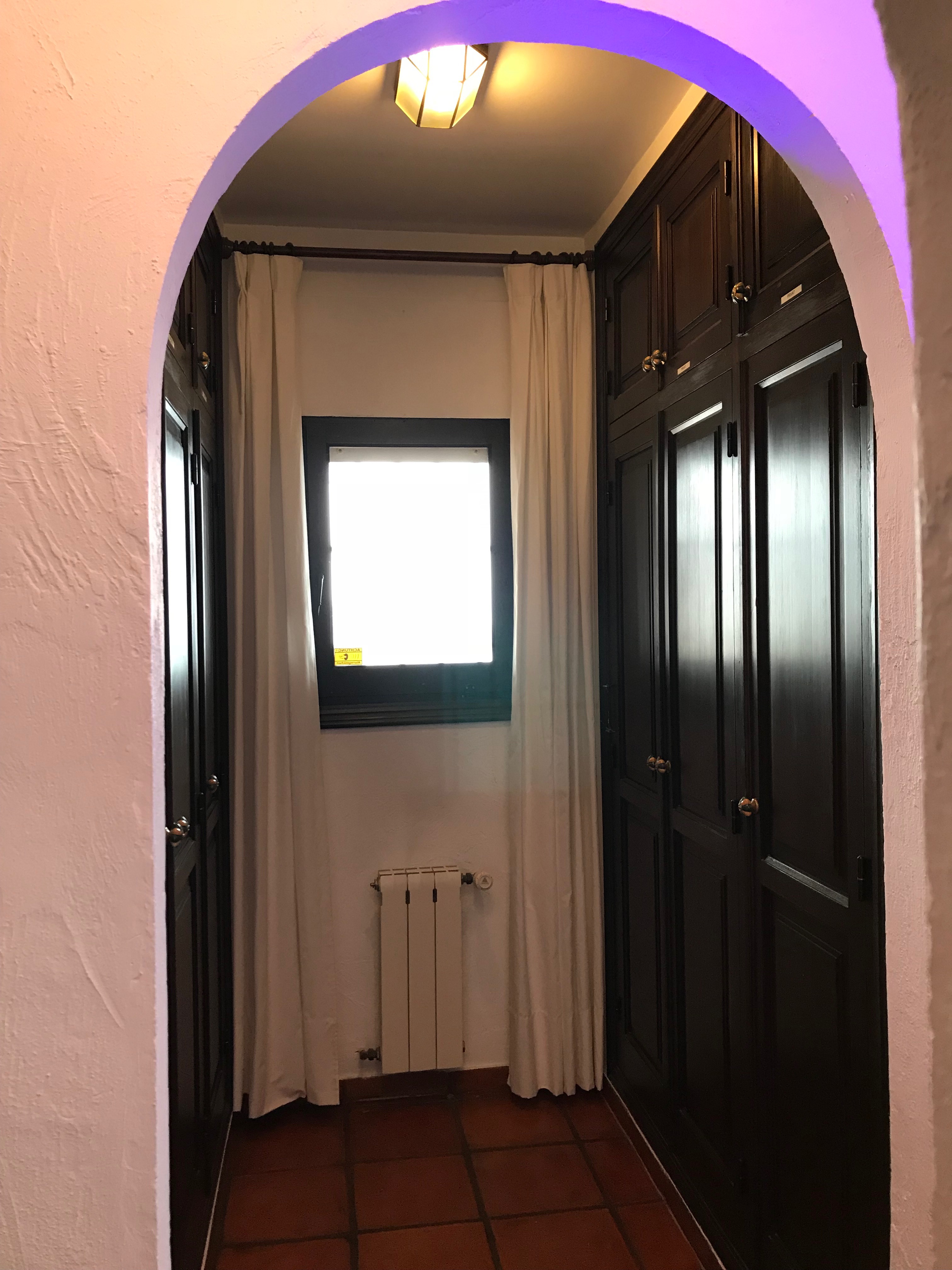 Begehbarer Kleiderschrank