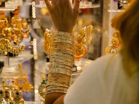 Your Guide To The Dubai Gold Souk: Shops To Visit, Spots To See