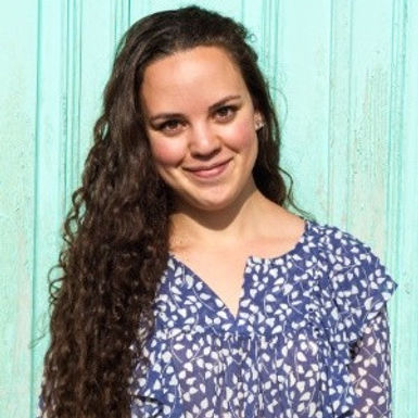 Elizabeth Wright Veintimilla