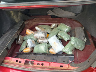 PRF apreende veículo paraguaio com mais de 23 kg de pasta de maconha em fundo falso na BR-369