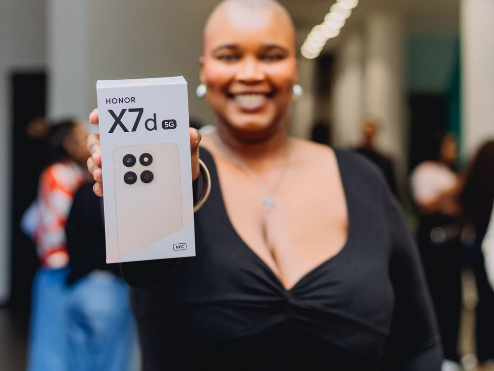 The HONOR X7d 5G Just Dropped; & Your Current Phone Is Shaking