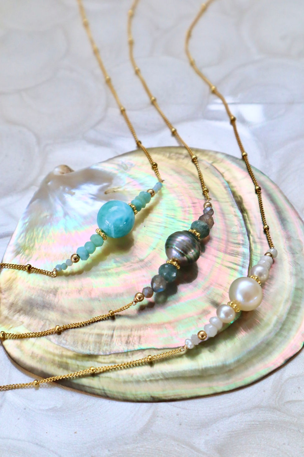 Thumbnail: Gemstone Pearl Beaded Bar Necklace