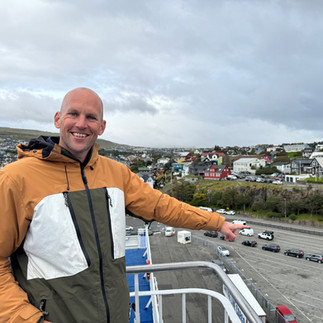 Onze Defender vanaf de Smyril Line