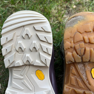 Oude wandelschoenen ‘op’ gelopen,