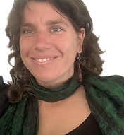 meg headshot 1 (1)_edited.png