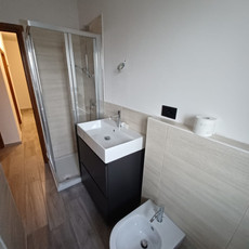 emmelux-elettricista-interni-luce-bagno-prato-firenze