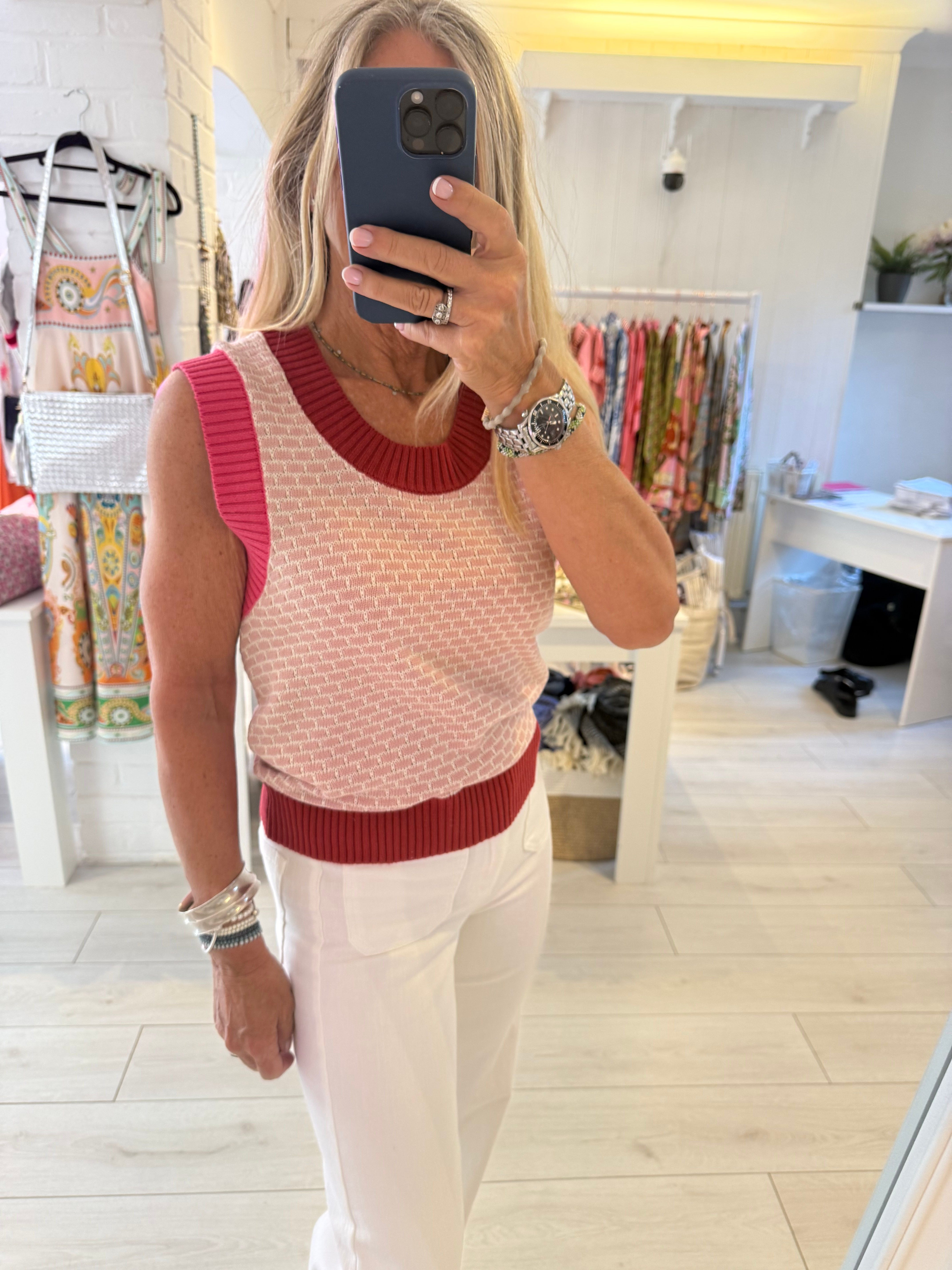 Anna Tank in Reds