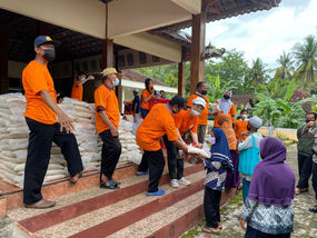 Indonesia - Narayana Seva by SSSGC Jogjakarta