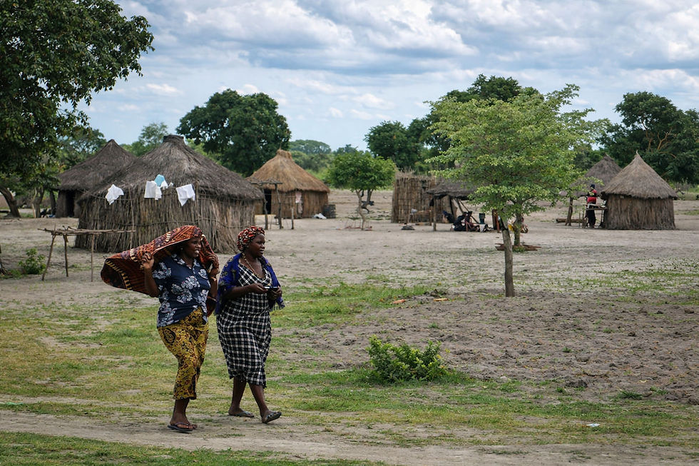 Village sur la route De Rundu à Grootfontein en Namibie