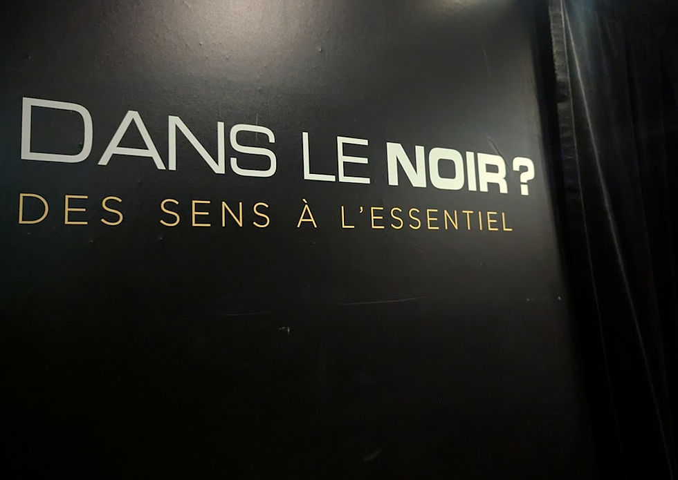 Restaurant dans le noir Paris insolite