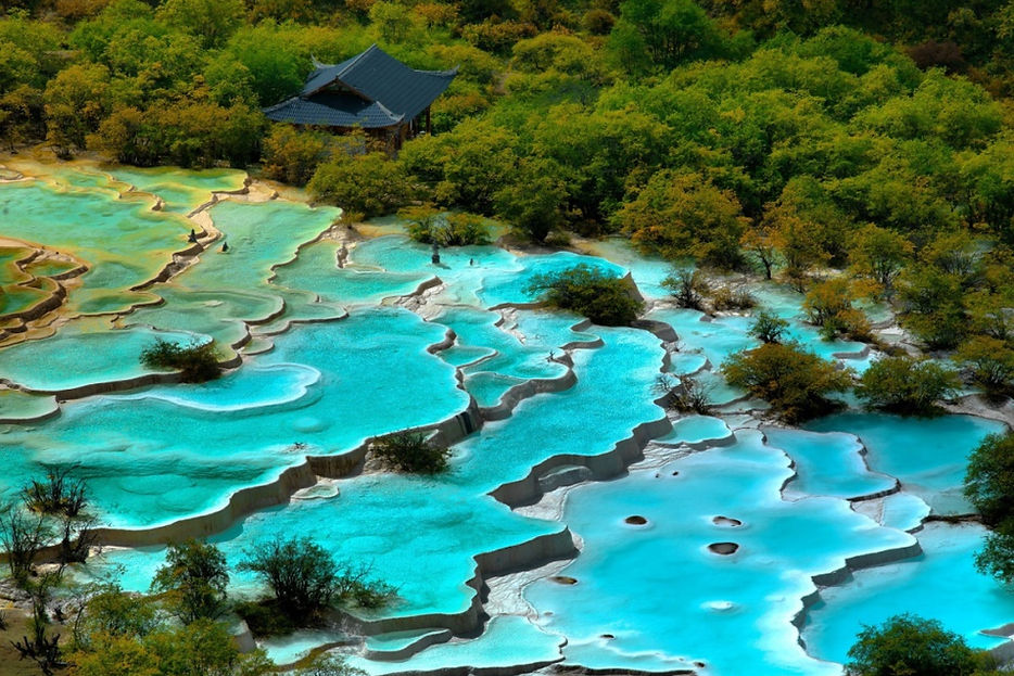 Fossé du Dragon Jaune Huanglong en Chine