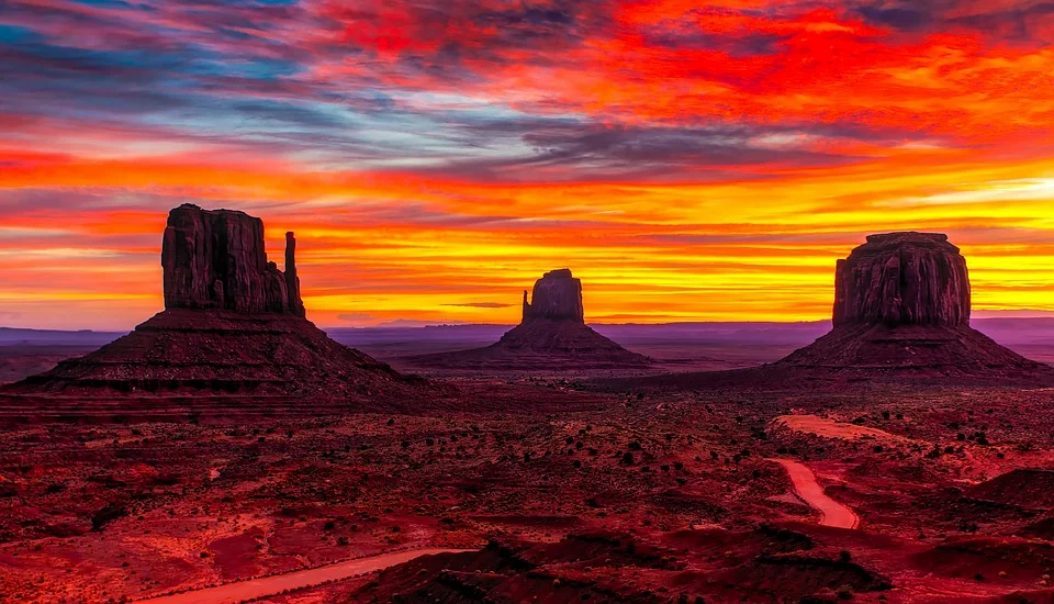 mitten buttes monument valley
