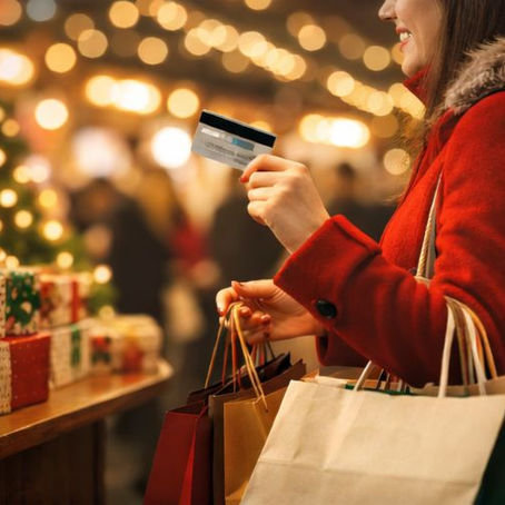 December Spending vs January Saving: What Changes and Why