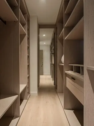 Custom walk-in wardrobe by TM ITALIA with modular shelving and contemporary Italian design.