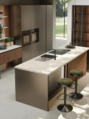 Luxury custom cabinet kitchen with Italian cabinets and island seating by GF Interiors, designed for contemporary living in San Francisco and the Bay Area.