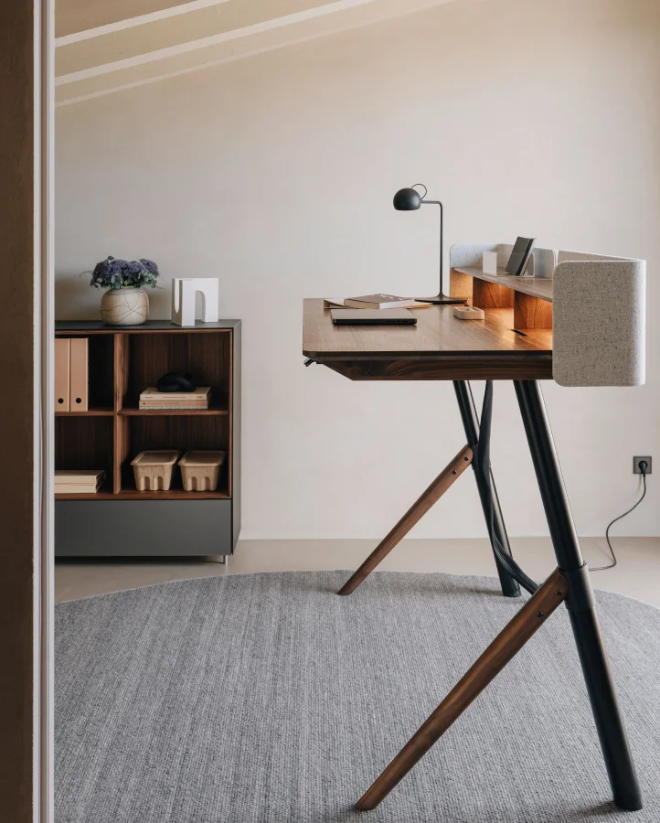 TEAM 7 Pisa Height Adjustable Solid Wood Standing Desk