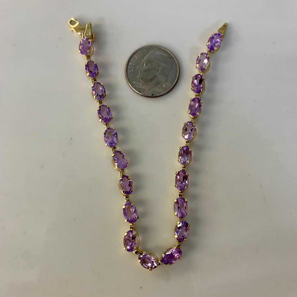 Thumbnail: Light Weight 14kt Yellow Gold Oval 8.80 ctw Lavender Amethyst Tennis Bracelet