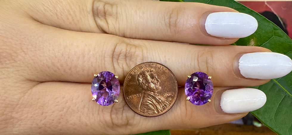 Thumbnail: 14kt Yellow Gold 6.50 ctw Oval Amethyst Stud Earrings