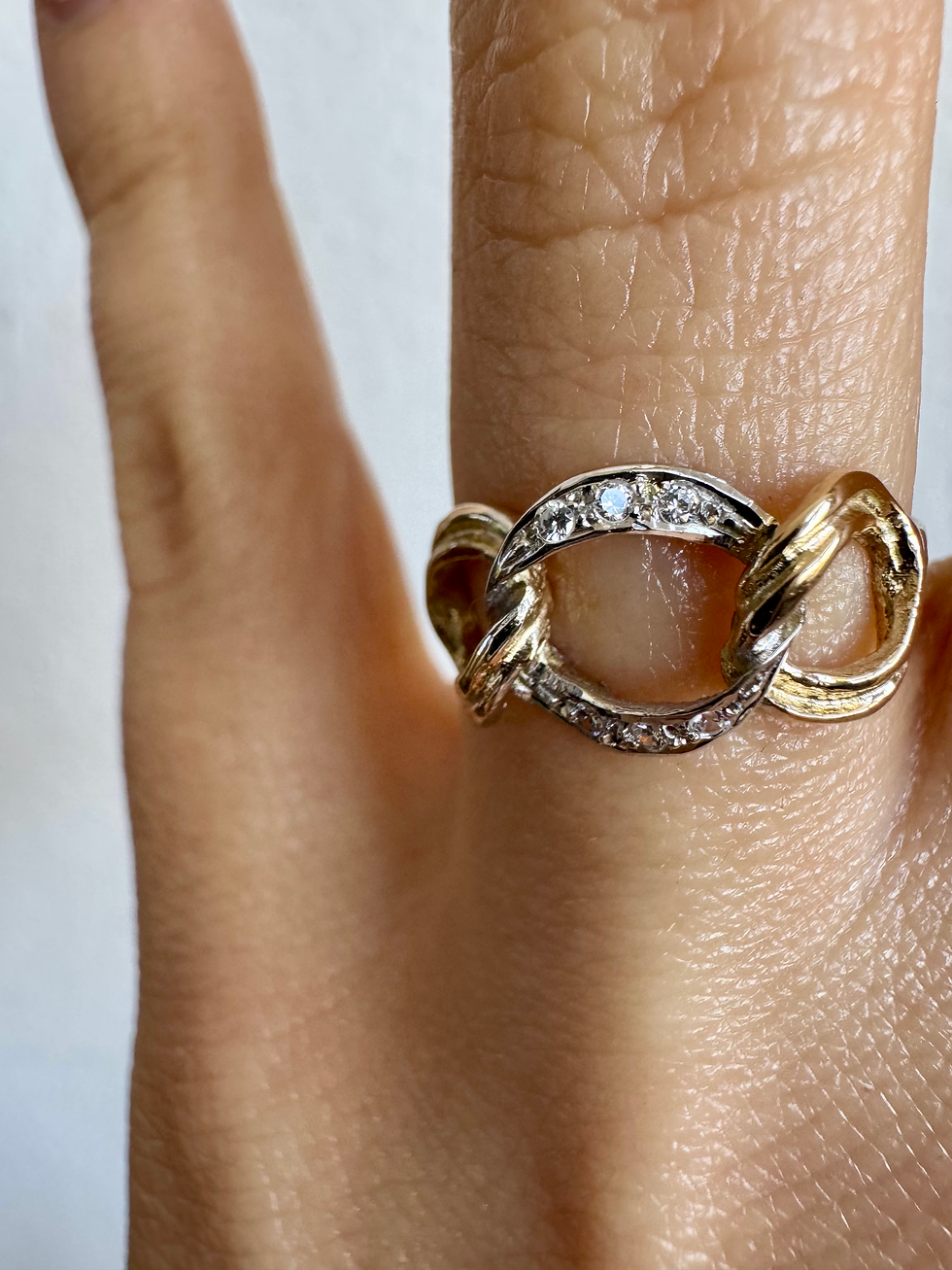 Thumbnail: 14kt Yellow Gold Vintage Diamond Link Ring